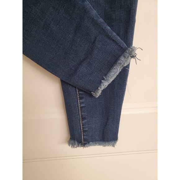 Junior's Nature Denim Darkwash Skinny Jeans Button Fly Frayed Ankles | Size 5 - Picture 6 of 10